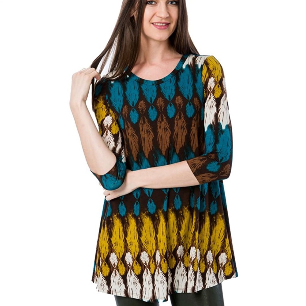 3/$20 Feather Print Tunic Top  Brown, Teal Large